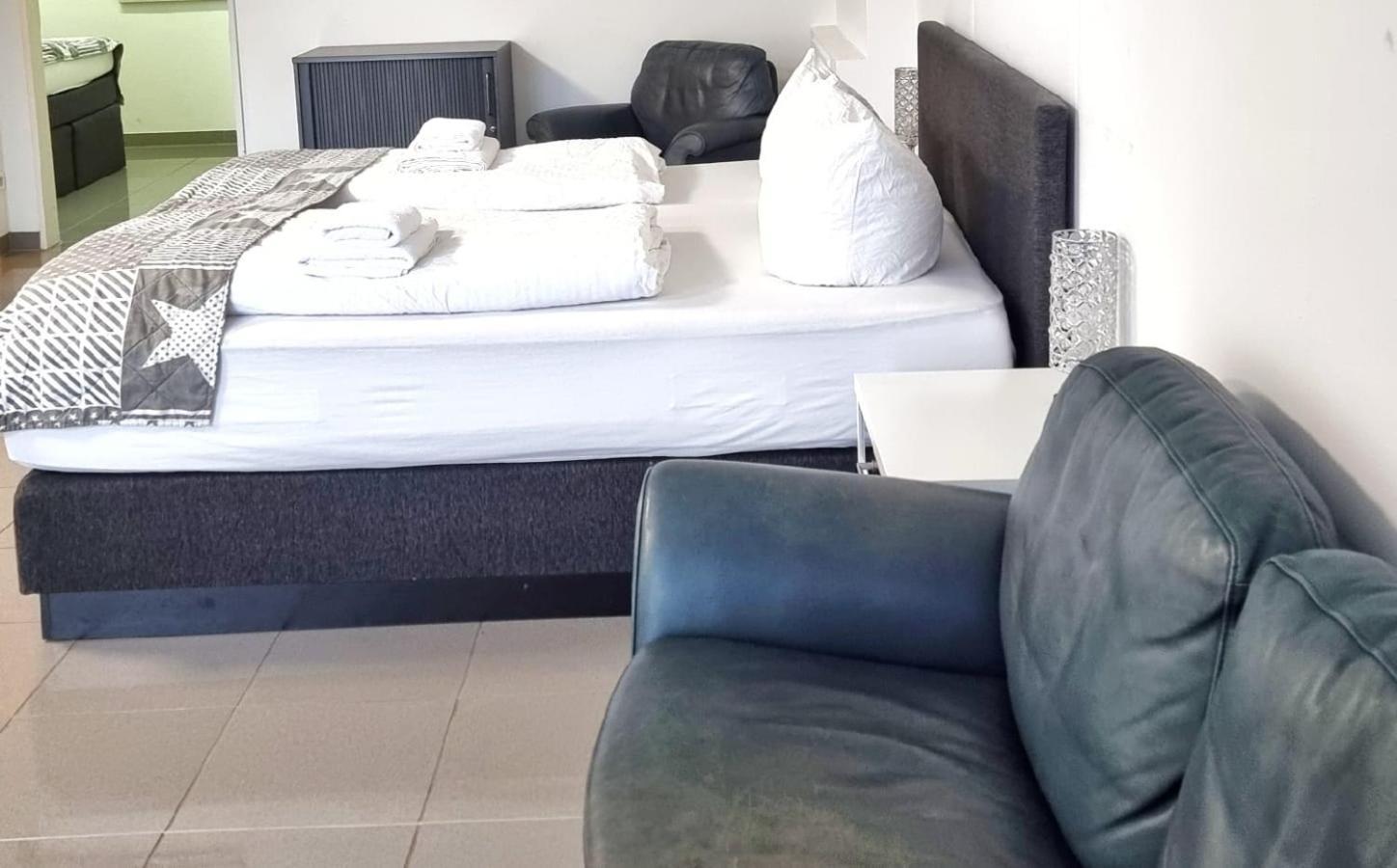 City J&L Apartment Zentrale Lage フライブルク エクステリア 写真